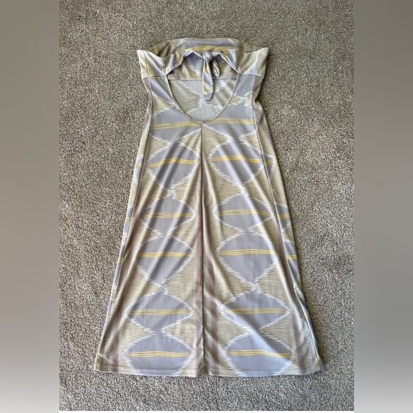 BCBGMAXAZRIA ELEMENTS EDITION - Sexy Strapless dress, worn once, no tags - Picture 2 of 3